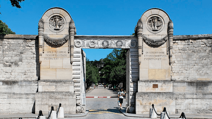 Entrada do Cemitério Père-Lachaise