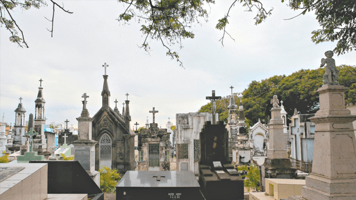 Lápides e mausoléus do Cemitério de São João Batista
